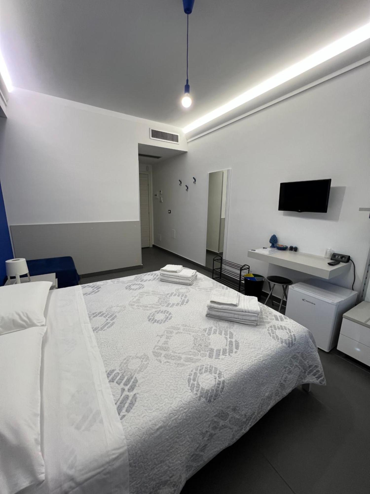 Sicilia Bedda B&B Ницца ди Сицилия Экстерьер фото